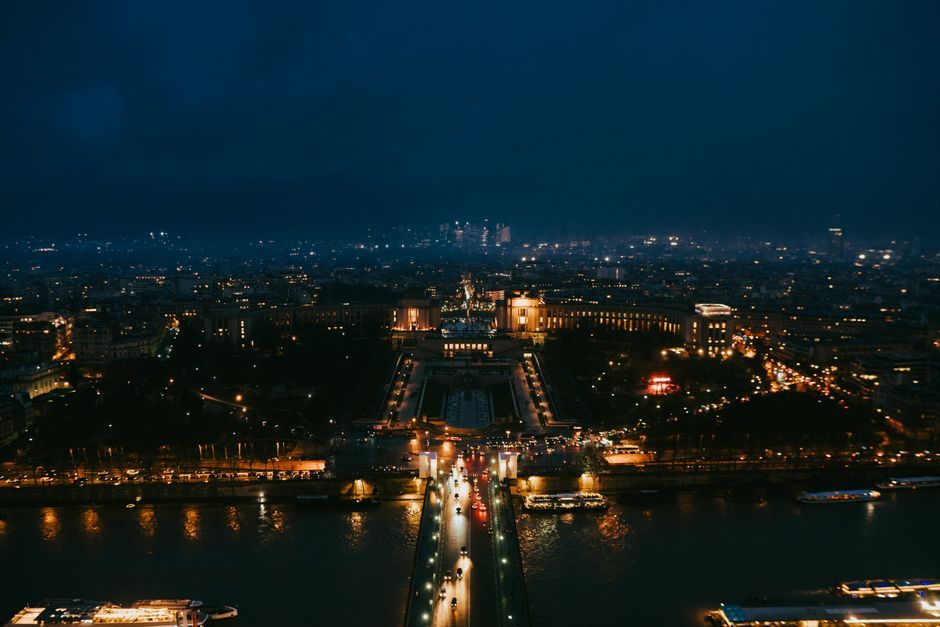 Book before flying in Paris
